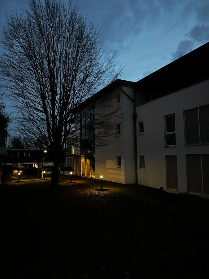 דורטמונד Westfalenpark Apartment With Terrace And Parking מראה חיצוני תמונה